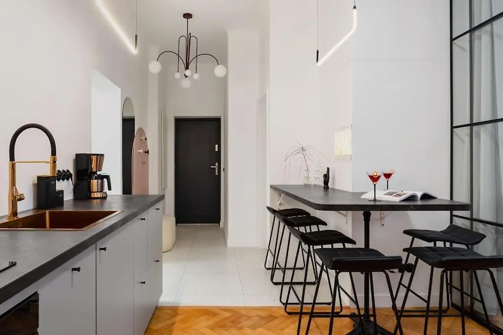 Apartament Warsaw Concierge Praga Centrum